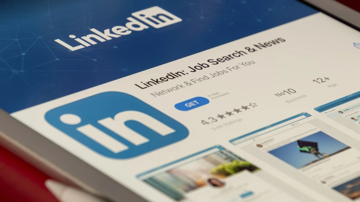 LinkedIn Premium All-in-One: Lohnt sich das $99-Abo für Unternehmer?